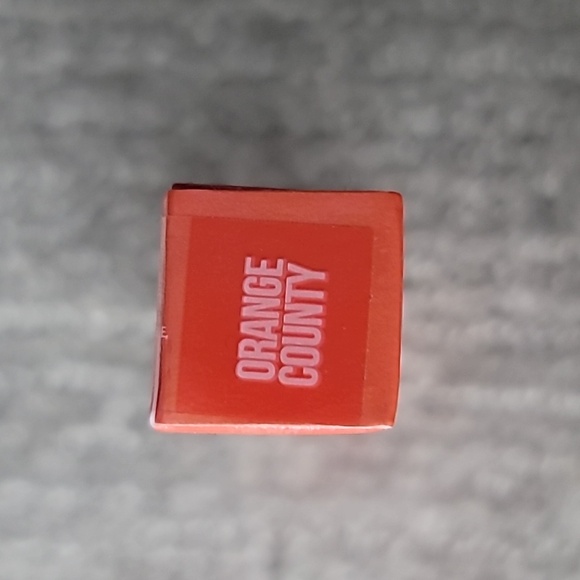 NIP Jeffree Star Supreme Lip Gloss, Color Orange County - Coral - Picture 5 of 5